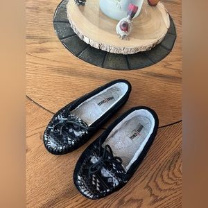 Minnetonka Moccasins 💙 ❄️